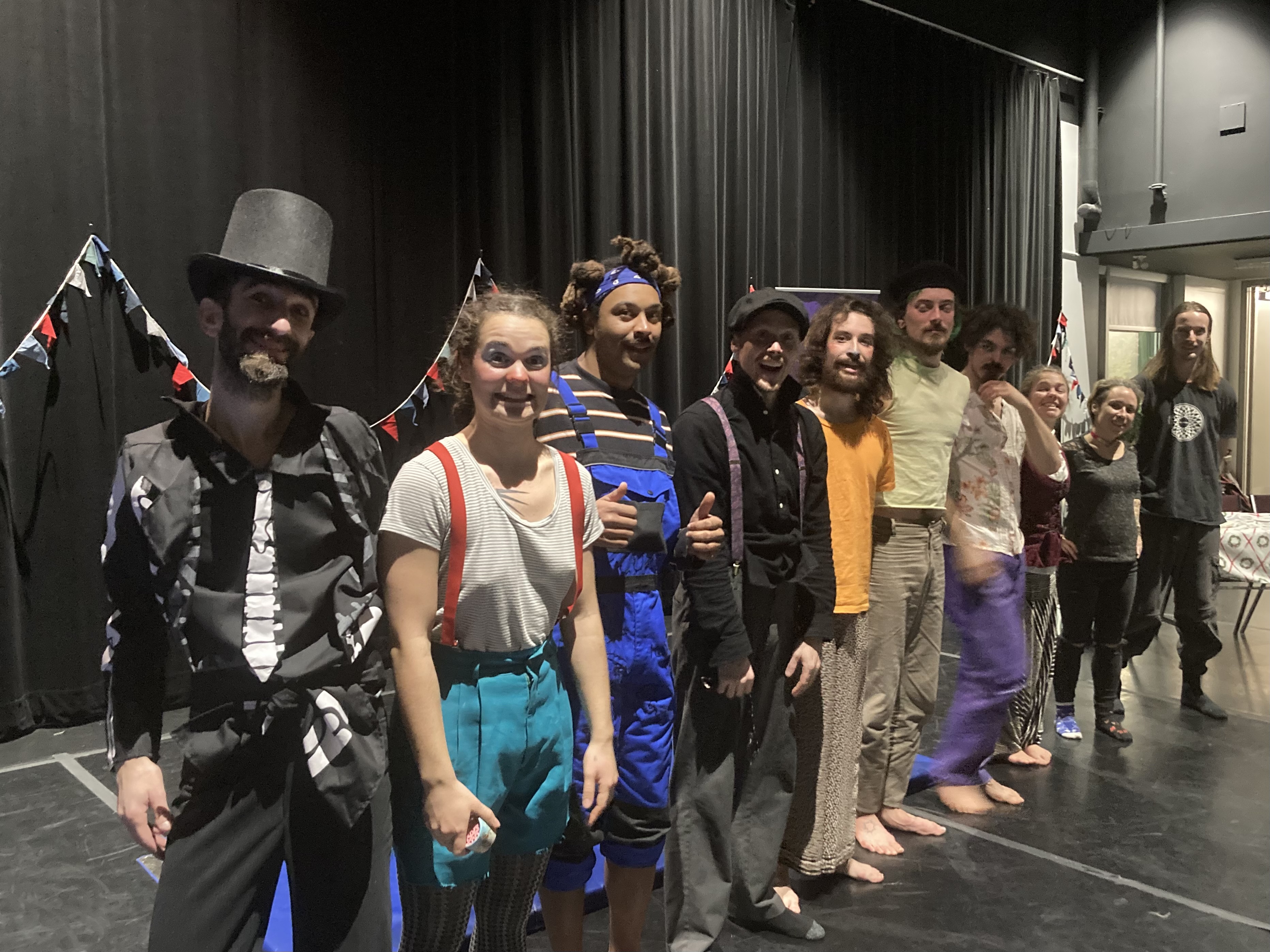 Ô Cirque - Image 1